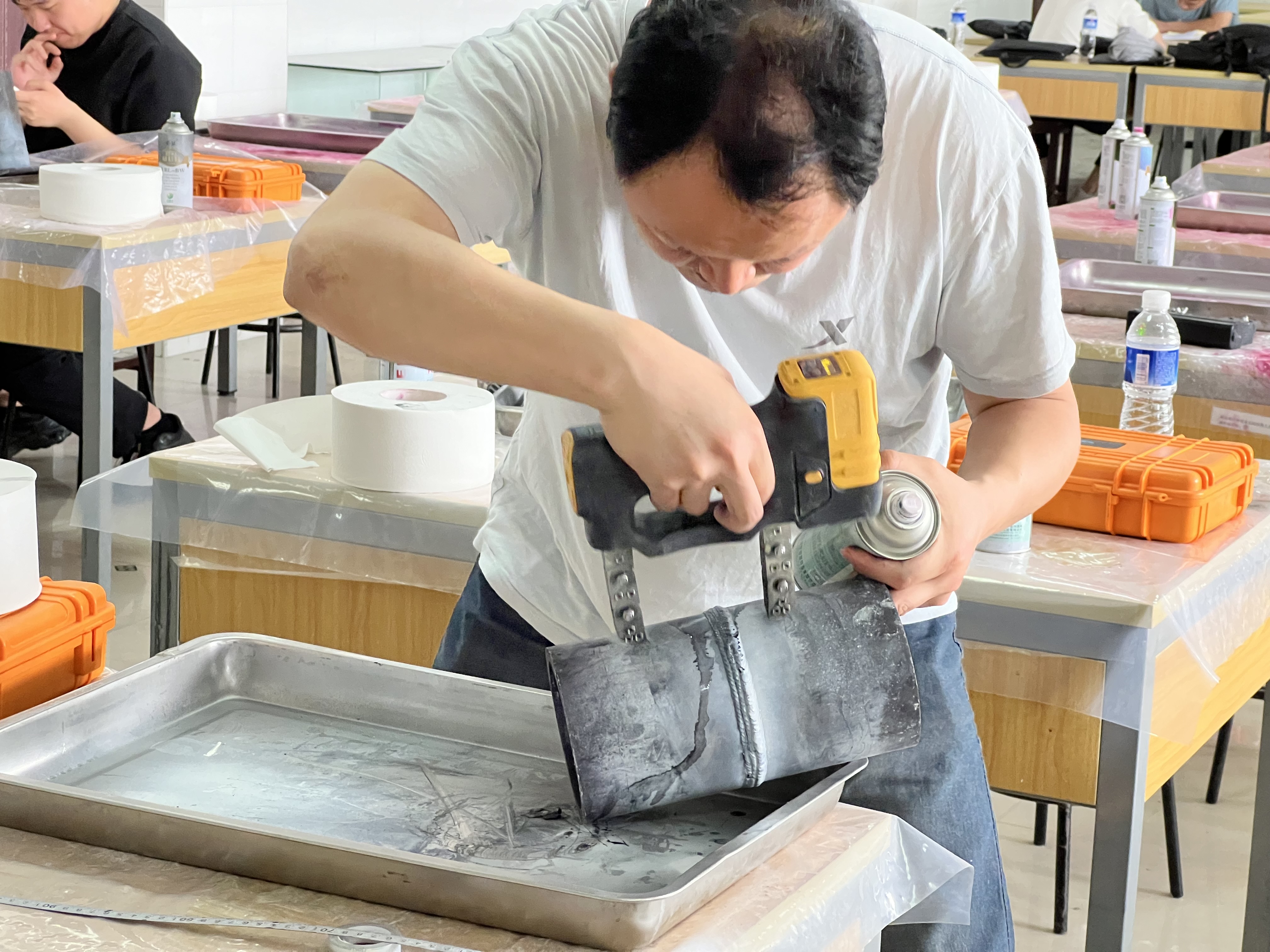 武漢船級社MT、PT取證班  濟(jì)寧魯科提供磁粉探傷設(shè)備